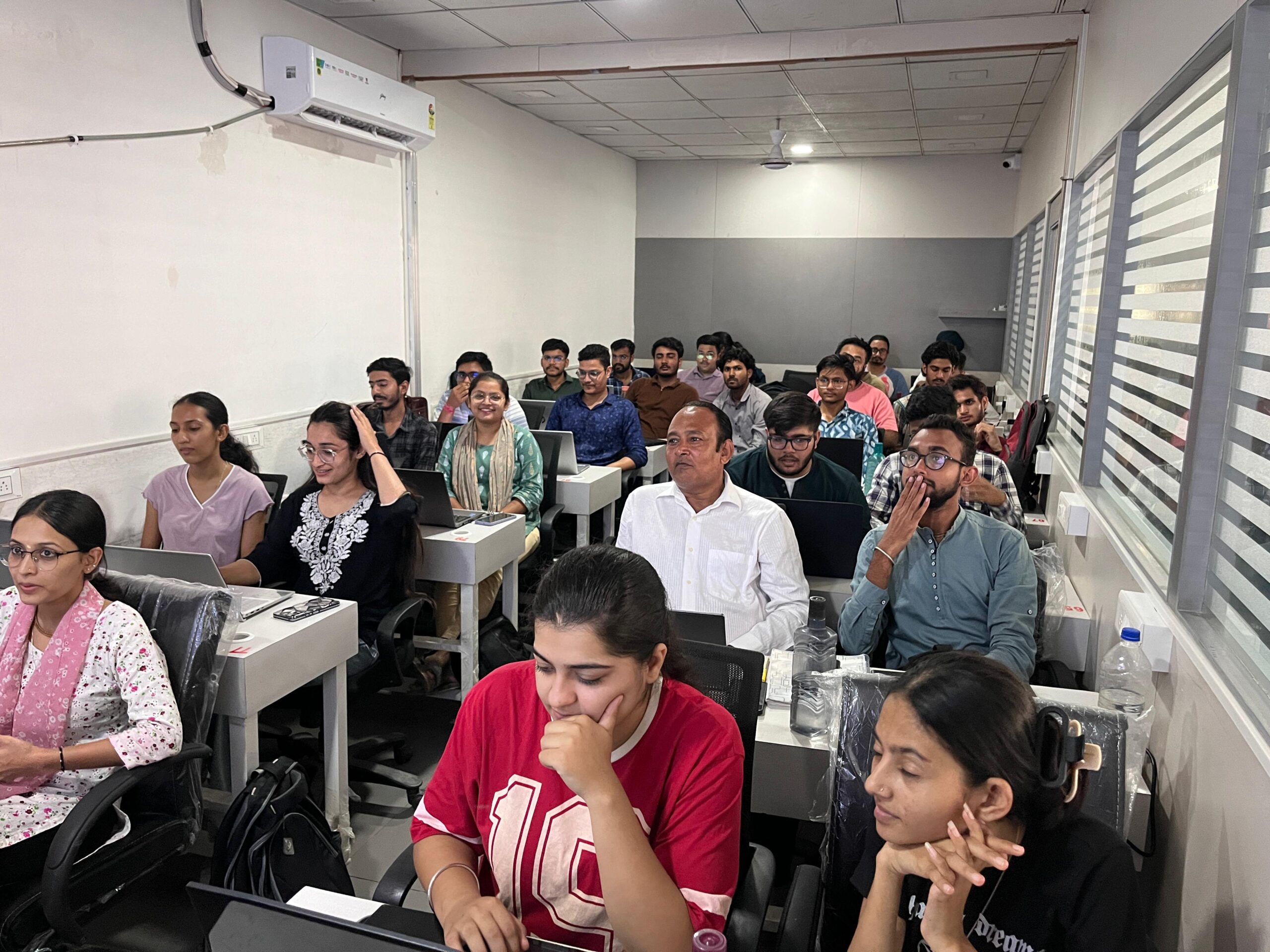 WhatsApp-Image-2025-09-12-at-12.51.34-AM-scaled